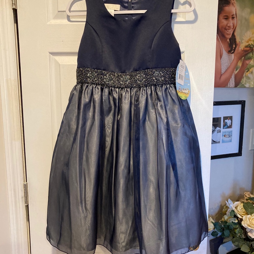 Girls dress